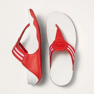 FITFLOP WALKSTAR WEBBING TOE POST SANDALS IN RED women’s Sz 8 NWT 🏷️